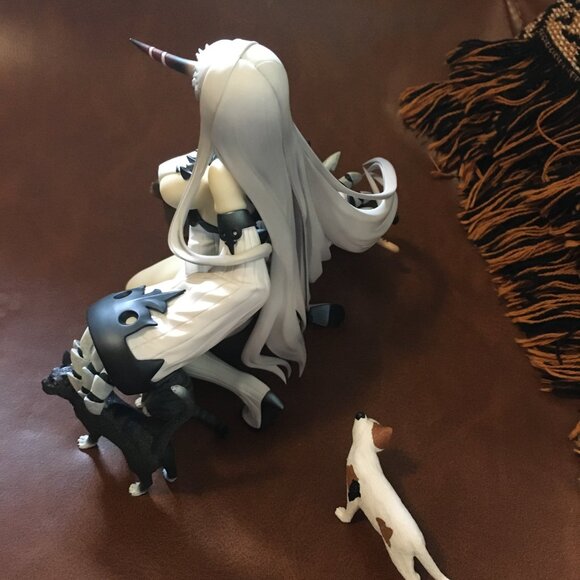 Max Factory Kantai Collection - Harbour Princess Figure Statue 1/8 - Picture 10 of 12